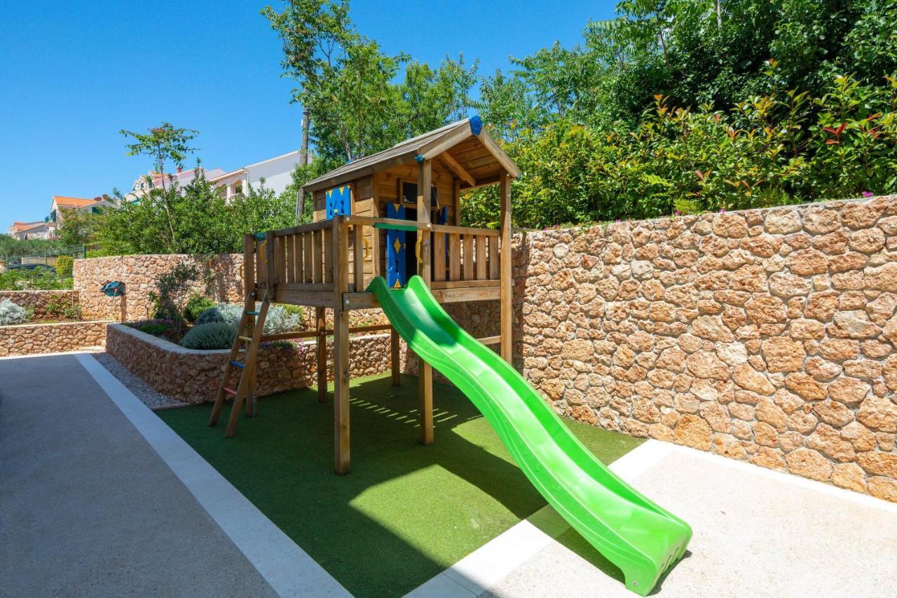 בול Apartments Valentina מראה חיצוני תמונה