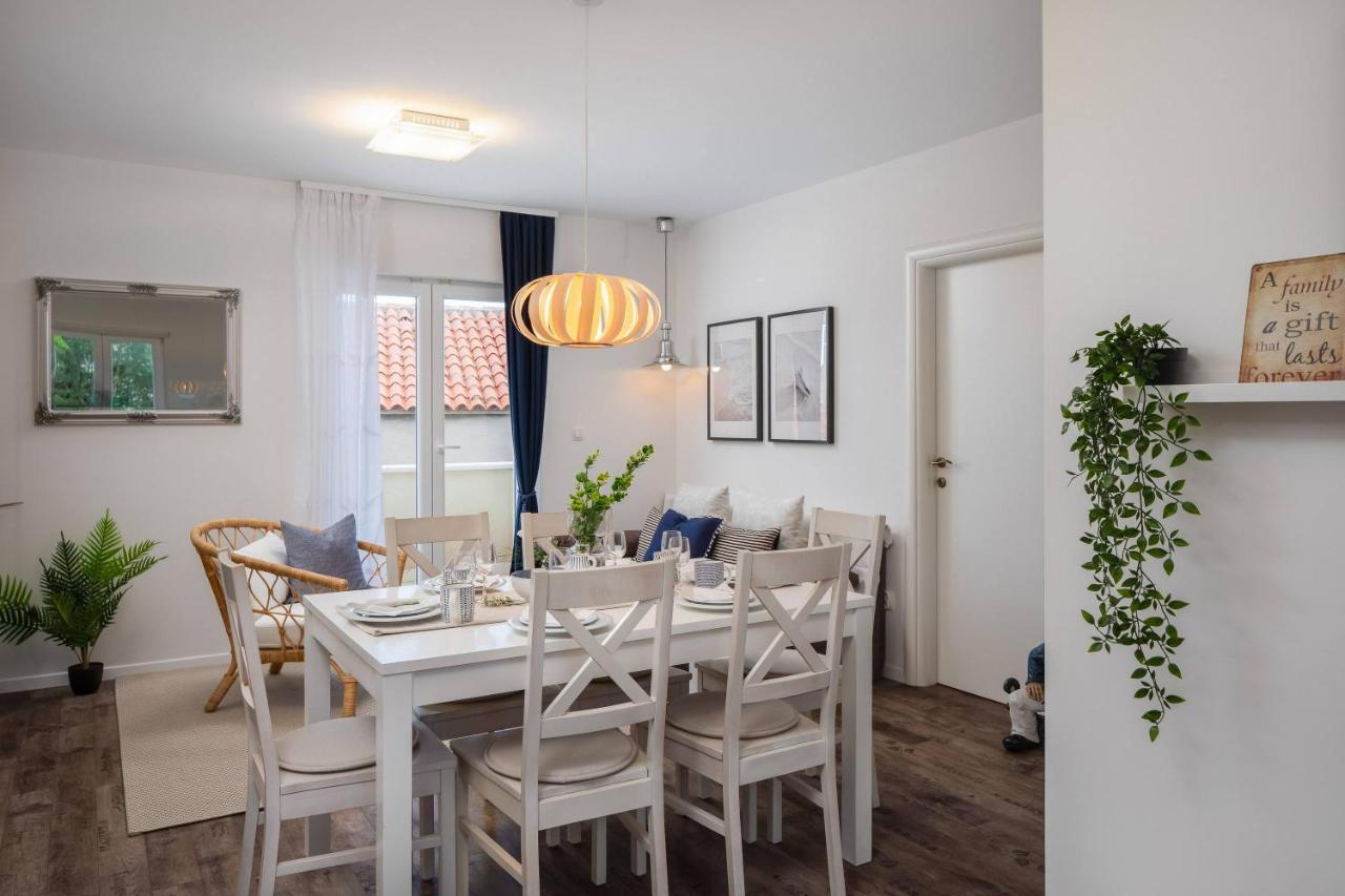 בול Apartments Valentina מראה חיצוני תמונה